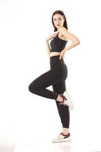 Load image into Gallery viewer, VOiLA! activewear Low Back Sports Top - Black
