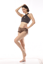 Load image into Gallery viewer, Baroness Active Basic Shorts - Leopard
